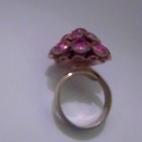 Adjustable ladies Ring - Picture 7 of 7